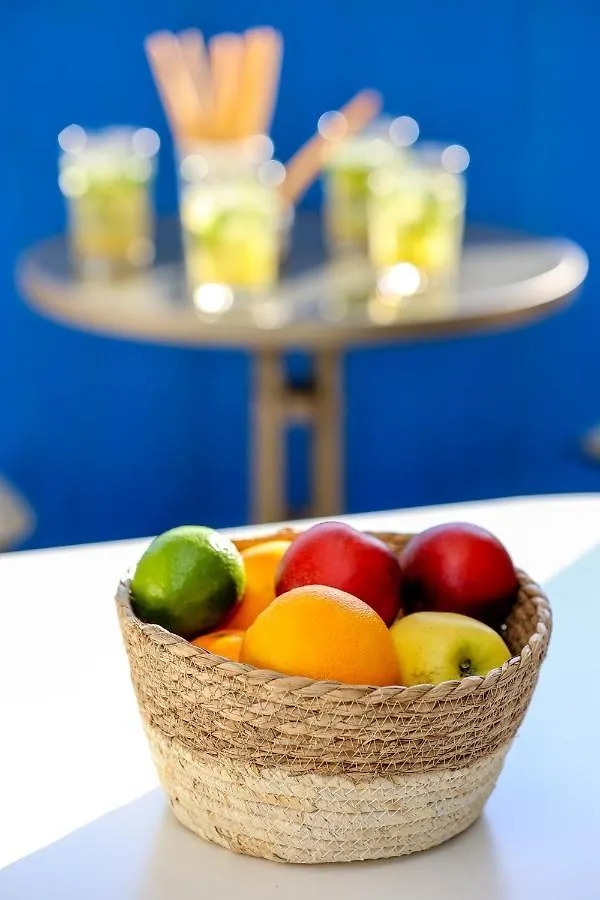 Apartment Le Provencale : Plages, Balcon, Clim Vallauris